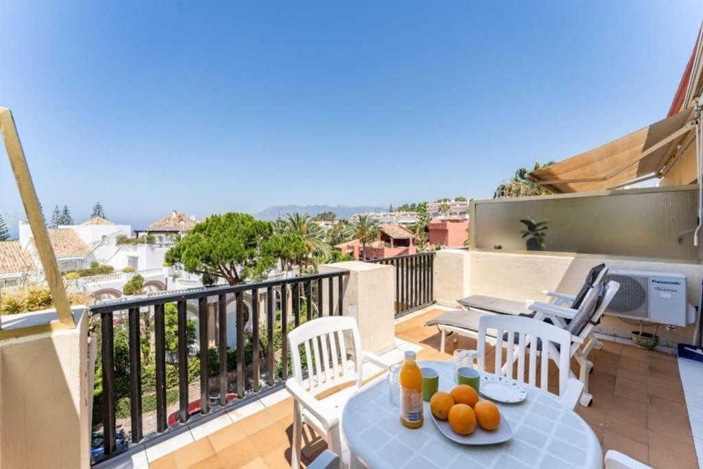 Ct 103 - Faro'S Romana Playa Studio 142 Марбелья Экстерьер фото